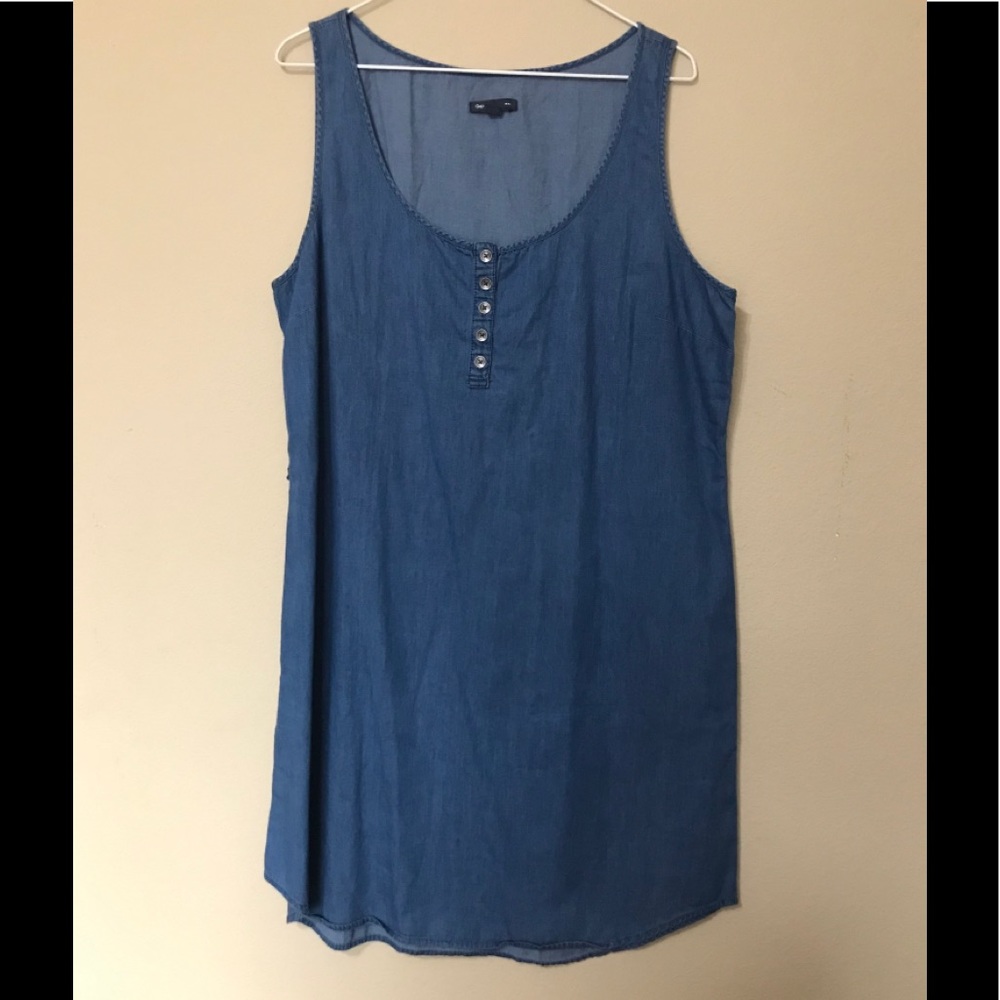 Gap Sleeveless Chambray Dress